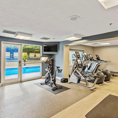 Doubletree By Hilton Charlotte Uptown Otel Dış mekan fotoğraf
