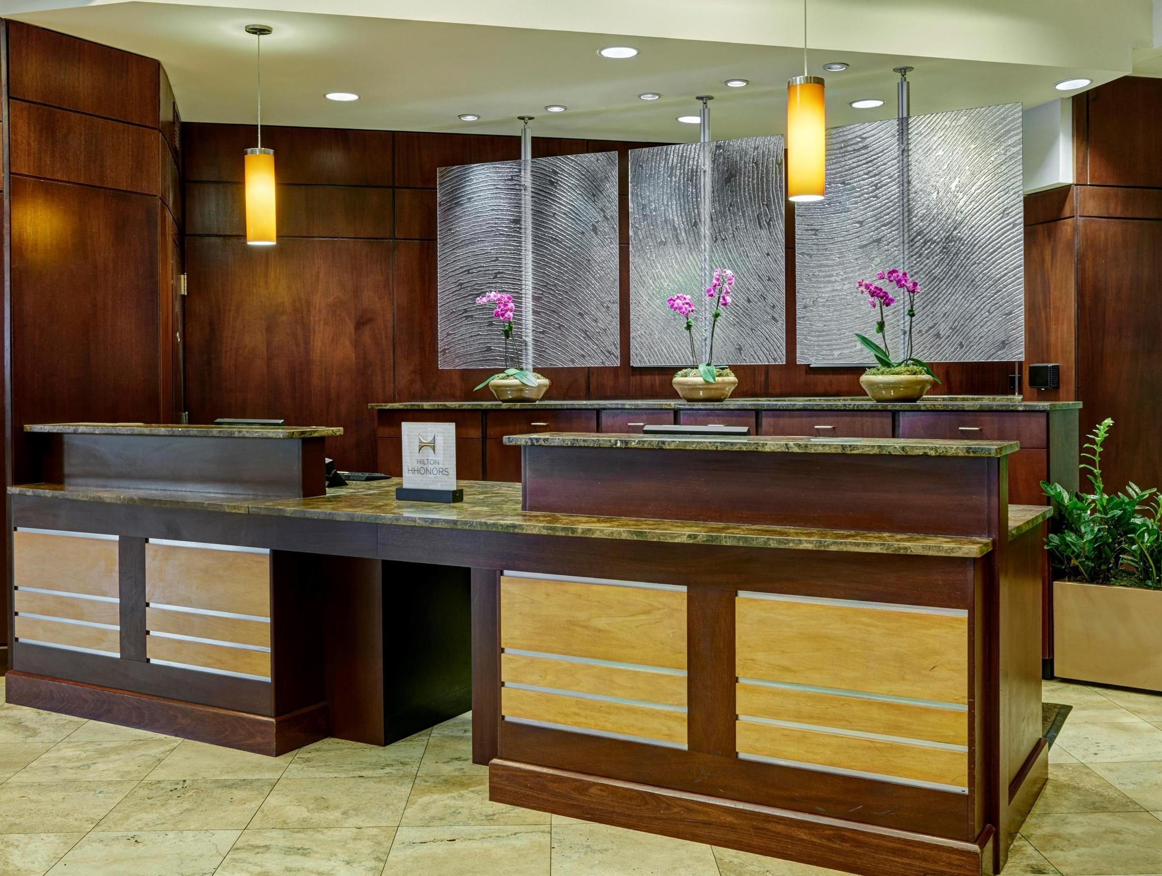 Doubletree By Hilton Charlotte Uptown Otel Dış mekan fotoğraf