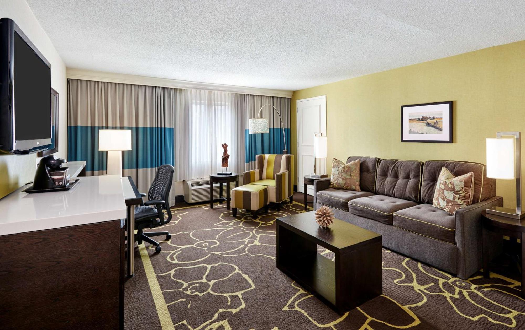 Doubletree By Hilton Charlotte Uptown Otel Dış mekan fotoğraf